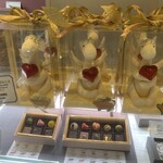 エチエンヌ - バレンタインに向けた品々。