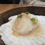 小籠包専門店 昇福楼 - ホタテのニンニク蒸し