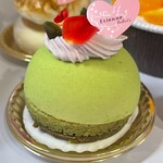 エチエンヌ - ピスタチオが強く香る