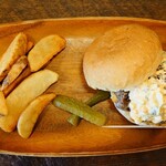 パントリー コヨーテ - 