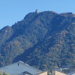 飛騨牛グリルばくろ - どんだけ遠いの！下から見たら豆粒みたいに見える岐阜城