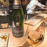 炭割烹 新谷 - シャンパーニュ Lanson ◎