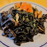 関谷スパゲティ - 【１月後半スペシャル】自家製 イカスミ麺 ２種イカのイカスミパスタ