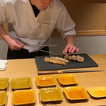 温石 - 鱒（焼津水産高校）の焼き物