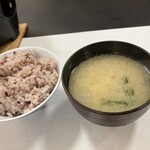 樅の木荘 - ご飯とお味噌汁