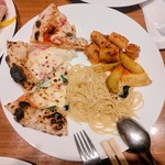 レ クアトロ スタジオーニ - ピザやパスタ