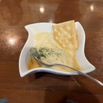 あやき亭 - お通しのグラタン　濃厚めだけどチーズがない分重くない