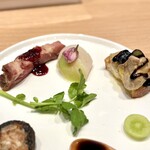 Tokyo Style Noodle ほたて日和 - ジャパンXのロースト〜抹茶と塩麹の桜塩漬け〜／北海道猿払村産ホタテ〜抹茶と塩麹の桜塩漬け〜／ハンガリー産フォアグラのキャラメリーゼ〜バルサミコクリーム〜