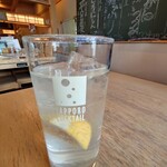 四季 花まる すすきの店 - レモンサワー税込\420、ドリンクもめっちゃお安い！