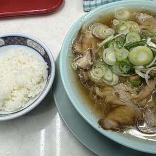 ナギチャンラーメン_0