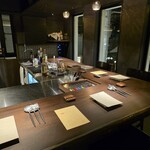 TRAEVO - カウンター