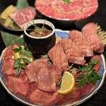 焼肉 URBAN 栄駅 - 