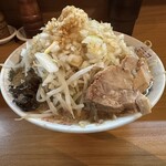 ぽっぽっ屋 水道橋店 - らーめん（野菜多め＋玉ねぎ多め＋ニンニク）