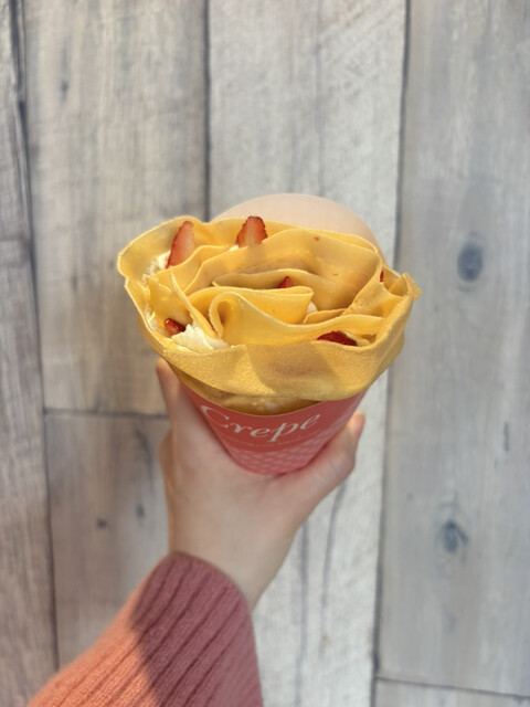 ストロベリー工房 - 帯解/クレープ・ガレット | 食べログ