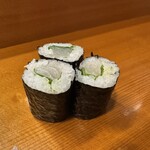 長崎の味処 鮨・割烹さくらい - ヒラマサの鉄火巻