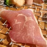 マンジェ・エ・ボワール NAGAO - 前菜　生ハムと柿