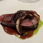 レーヌ デ プレ - これで生でない。