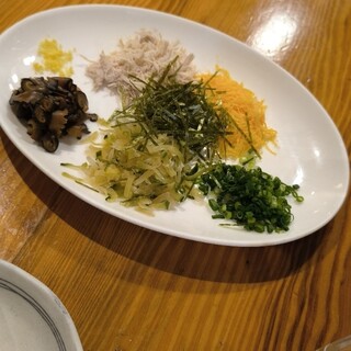 奄美鶏飯と島料理の鳥しん_0