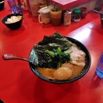 家系総本山 吉村家 - 