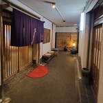 和処 まつ崎 - 右側は離れの個室