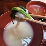 松川 - 白味噌仕立ての里芋を絡めたお雑煮