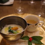 トゥ・ラ・ジョア イズム - 