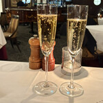 AKARENGA STEAK HOUSE - 