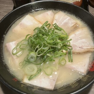 博多ラーメン つる_1
