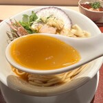 麦と麺助 - 浜坂産甘海老と殻付ホタテの湊そば