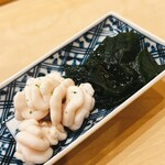 鮨 しゅん輔 - 真鱈の白子を湯引きして三杯酢でいただきます