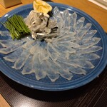 ふく山本 - とらふぐのお刺身2人前