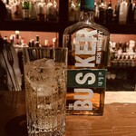 アルジャーノン シンフォニア - バスカーハイボール　カレーセット