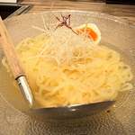 焼肉 ジャンボ - 特製冷麺