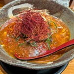 たけ虎 - レッドホットスパイシーラーメン(1辛)。