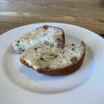 リトルネスト - 自家製パン