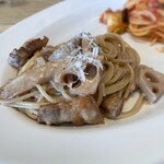 リトルネスト - パンチェッタと根菜のバルサミコソース