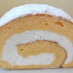 カフェ 茶華 - ケーキ：バニラロール