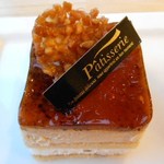 カフェ 茶華 - ケーキセット：キャラメリゼ　わがままを言ってアイス添え