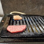 焼肉 牛の音 - 