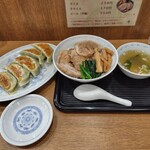 横浜とんとん - 