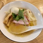 自家製麺 くろ松 - 特上中華そば（松） 白醤油　1,600円