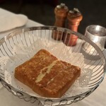 AKARENGA STEAK HOUSE - 