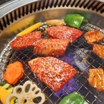 やきにくキッチンぱくぱく - 