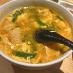 焼肉ホルモン髙木 - 旨辛ホルモンスープ