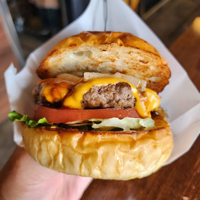 ラルフズ バーガーレストラン （Ralph's Burger Restaurant） - 沖縄市