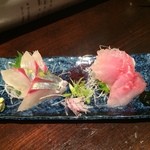 七伍屋 - おさすむ。
      黒むつしまあじ