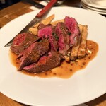 御徒町ワイン食堂パパン - 牛ハラミのロースト