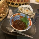 くずし割烹 しま正 - いくらの醤油漬け　生ガキ