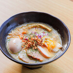 特級鶏蕎麦 龍介(湯の駅ぽんぽこ)  - 料理写真:特級濃厚鶏そば