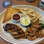 シズラー - サンタフェチキン＆ポップコーンシュリンプ